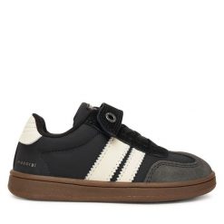 Sneakersy Mayoral. Czarne trampki i tenisówki chłopięce Mayoral, bez wzorów, bez zapięcia. Za 199.99 zł.