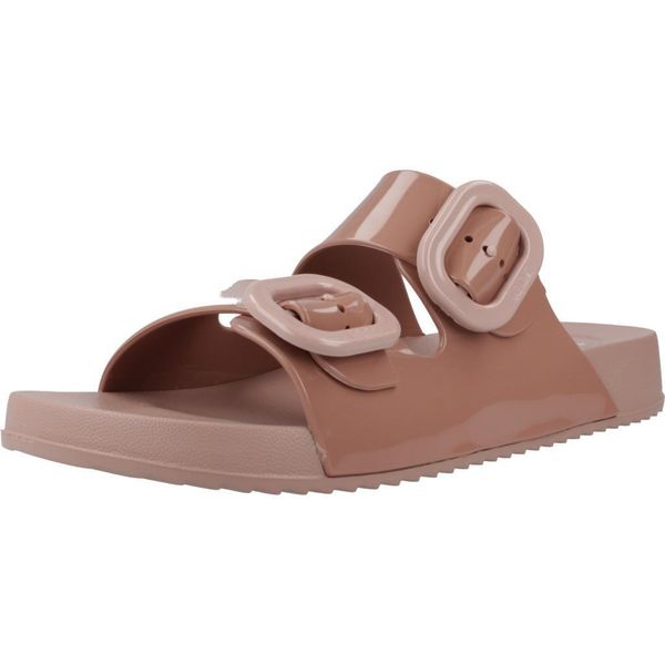 Sandały IGOR S10334 Brązowy. Brązowe sandały damskie Igor, bez wzorów, z gumy, bez obcasa, bez zapięcia. Za 178.99 zł.