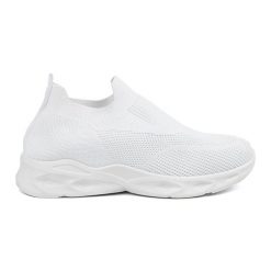 Buty damskie sportowe wsuwane białe. Białe obuwie sportowe damskie bez wzorów. Za 126.76 zł.