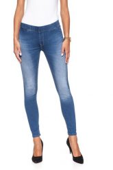 SPODNIE DAMSKIE LEE SLIP-ON L31NHMFM. Niebieskie trampki i tenisówki damskie Lee, bez wzorów, z jeansu, bez zapięcia. W wyprzedaży za 99.99 zł.