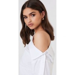 NA-KD Koszula na jedno ramie - White. Koszule damskie marki NA-KD. Za 52.95 zł.