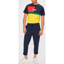 Fila - Spodnie James. Spodnie sportowe męskie marki Fila. W wyprzedaży za 199.90 zł.
