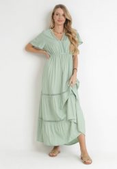 Miętowa Sukienka Maxi z Gumką w Pasie i Koronkowymi Wstawkami Anandia. Zielone sukienki damskie Born2be, na imprezę, na lato, l, bez wzorów, z koronki, bez kołnierzyka, bez ramiączek, maxi, rozkloszowane. Za 79.99 zł.