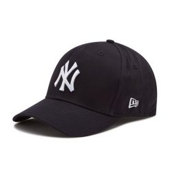 Czapka z daszkiem New Era. Brązowe czapki i kapelusze damskie New Era, bez wzorów. Za 79.99 zł.
