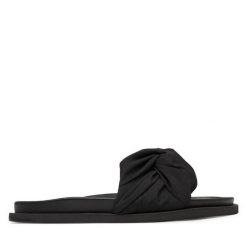 Klapki Inuikii. Czarne klapki damskie Inuikii, bez wzorów, bez obcasa. Za 979.99 zł.