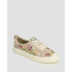 Trampki zamszowe damskie Cariuma OCA Low Rose Suede Embroidered Flowers. Brązowe trampki i tenisówki damskie CARIUMA, bez wzorów, z zamszu, bez zapięcia. W wyprzedaży za 338.25 zł.