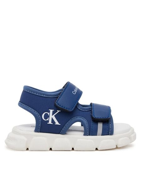 Calvin Klein Jeans Sandały V1B2-83020-1591 Niebieski. Niebieskie sandały chłopięce Calvin Klein Jeans, z jeansu, bez zapięcia. Za 169.99 zł.