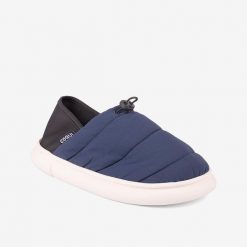 Kapcie damskie Coqui 38/39, niebieskie, z przeszyciem. Niebieskie kapcie damskie Coqui, bez wzorów. Za 130.99 zł.