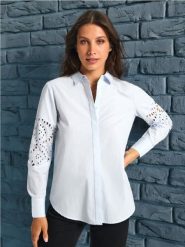 Koszula - błękitny. Niebieskie koszule damskie Sinsay, l, w ażurowe wzory, ze splotem, casualowe, bez kołnierzyka, bez ramiączek. Za 49.99 zł.