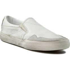 Tenisówki GUESS - RG4 FMRG42 LEA12 WHITE. Białe trampki męskie marki Guess, z aplikacjami, z gumy. W wyprzedaży za 269.00 zł.