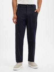 Fred Perry spodnie dresowe Mężczyźni niebieski, L. Niebieskie spodnie sportowe męskie Fred Perry, l, bez wzorów, z bawełny. Za 749.95 zł.