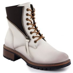 Botki damskie workery beżowe Vinceza 26-58559. Brązowe botki damskie VINCEZA, ze skóry ekologicznej, bez obcasa, bez zapięcia. Za 199.99 zł.