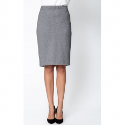 Szara spódnica z błyskiem QUIOSQUE. Szare spódnice damskie QUIOSQUE, z tkaniny, eleganckie. Za 139.99 zł.
