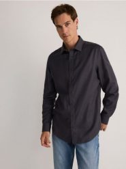 Koszula slim z bawełny egipskiej - szary. Szare koszule męskie Reserved, l, bez wzorów, z bawełny, bez kołnierzyka, bez ramiączek. W wyprzedaży za 59.99 zł.