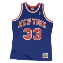 Koszulka NBA New York Knicks Patrick Ewing. Niebieskie koszulki sportowe męskie Mitchell & Ness, m, bez wzorów, bez kołnierzyka, bez ramiączek, do koszykówki. Za 517.00 zł.