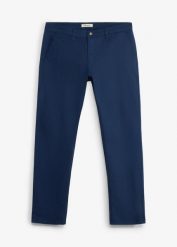 Spodnie chinosy relaxed fit ze stretchem, z bawełny organicznej, straight. Czarne eleganckie spodnie męskie bonprix, m, bez wzorów, z bawełny. Za 129.99 zł.