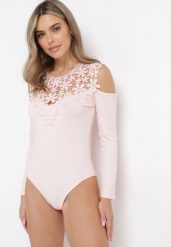 Różowe Bawełniane Body z Koronką i Wycięciami na Ramionach Neafge. Czerwone bluzki damskie Born2be, s, bez wzorów, z bawełny, bez kołnierzyka, bez ramiączek. Za 29.99 zł.