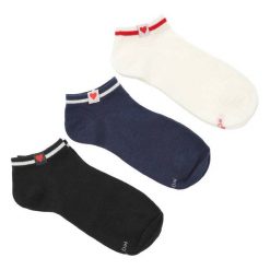 Damskie Skarpety Z Serduszkiem Moraj Mix Kolor 3 Pary. Białe skarpety damskie Moraj, bez wzorów, z tkaniny. Za 24.99 zł.