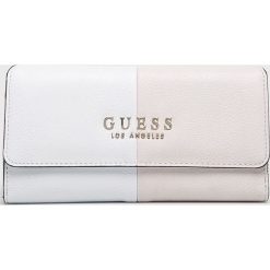 Guess Jeans - Portfel. Portfele damskie marki Guess Jeans. Za 279.90 zł.