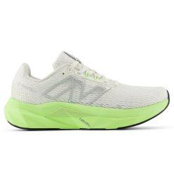 Buty damskie New Balance FuelCell Propel v5 WFCPR4T3 – beżowe. Brązowe obuwie sportowe damskie New Balance, bez wzorów, z gumy, do biegania. Za 599.99 zł.