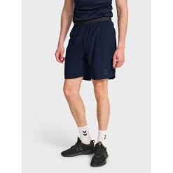 Szorty Hummel Pro. Niebieskie szorty sportowe damskie Hummel, bez wzorów, sportowe, na fitness i siłownię. Za 184.00 zł.