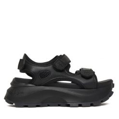 Sandały Buffalo. Czarne sandały damskie Buffalo, bez wzorów, bez obcasa, na płaskiej podeszwie, bez zapięcia. Za 389.99 zł.