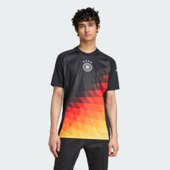 Koszulka Germany Pre-Match. Czarne koszulki sportowe męskie Adidas, xl, bez wzorów, z materiału, bez kołnierzyka, bez ramiączek, do piłki nożnej. Za 297.00 zł.
