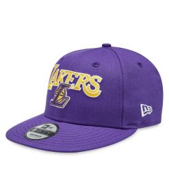 Czapka z daszkiem New Era. Fioletowe czapki i kapelusze męskie New Era, na zimę, bez wzorów. Za 159.99 zł.