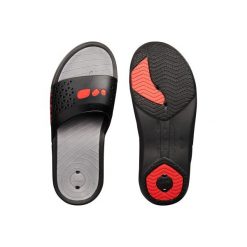 Klapki basenowe SLAP 500 męskie. Niebieskie klapki męskie NABAIJI. Za 59.99 zł.