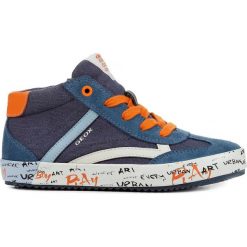 Geox tenisówki do kostki chłopięce Alonisso 32 niebieskie. Niebieskie buty sportowe chłopięce Geox, bez wzorów, eleganckie, bez zapięcia. W wyprzedaży za 229.00 zł.