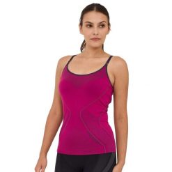 Koszulka damska na ramiączkach Brubeck FITNESS. Czerwone koszulki sportowe damskie Brubeck, bez wzorów, z elastanu, bez kołnierzyka, bez ramiączek, na fitness i siłownię. W wyprzedaży za 50.99 zł.