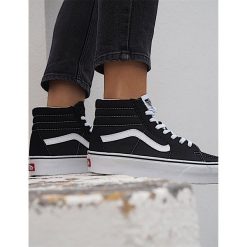 Buty Vans Wysoka Platforma SK8-Hi Platform 2.0. Czarne trampki i tenisówki damskie Vans, bez wzorów, z materiału, eleganckie, bez zapięcia. W wyprzedaży za 349.20 zł.