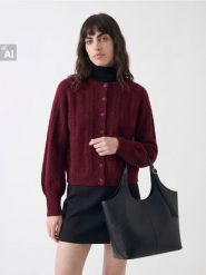 Kardigan z warkoczowym splotem, z domieszką wełny - różowy. Czerwone kardigany damskie Sinsay, l, bez wzorów, z wełny. Za 49.99 zł.