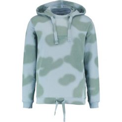 Maharishi NISEKO CAMO Bluza z kapturem skyline ghost. Bluzy męskie marki Maharishi. W wyprzedaży za 911.20 zł.