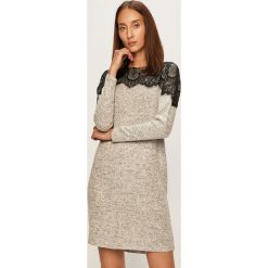 Vero Moda - Sukienka. Szare sukienki damskie Vero Moda, na co dzień, l, bez wzorów, z dzianiny, casualowe, bez kołnierzyka, bez ramiączek, maxi, proste. Za 129.90 zł.
