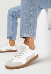 Biało-Szare Sneakersy przed Kostkę z Ozdobnymi Przeszyciami Erdafa. Białe obuwie sportowe damskie Born2be, bez wzorów, z jeansu, tenisowe. Za 89.99 zł.