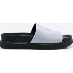 Vagabond - Klapki Erin. Szare klapki damskie Vagabond, z materiału. W wyprzedaży za 249.90 zł.