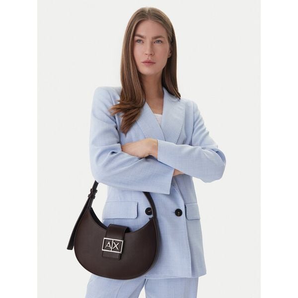 Torebka Armani Exchange. Brązowe torebki do ręki damskie Armani Exchange, bez wzorów, klasyczne, bez dodatków. Za 369.99 zł.