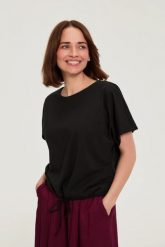 T-shirt z wiązaniem czarny. Czarne bluzki damskie MOODO, l, bez wzorów, z bawełny, bez kołnierzyka. Za 54.99 zł.