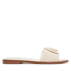 Klapki Aldo. Brązowe klapki damskie Aldo, bez wzorów, bez obcasa. Za 189.99 zł.