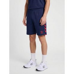 Szorty Hummel Core 2.0. Czerwone buty sportowe męskie Hummel, bez zapięcia, na fitness i siłownię. Za 155.00 zł.