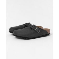 Sandały Boston Olejowana Skóra Rozmiar 38 - 0059461 Czarny. Czarne sandały męskie Birkenstock, z nubiku, bez zapięcia. Za 649.45 zł.