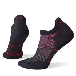 Skarpety Biegowe Damskie Smartwool Run Targeted Cushion Low Ankle Socks. Czarne obuwie sportowe damskie Smartwool, bez wzorów. Za 99.48 zł.