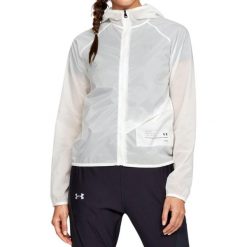 Kurtka turystyczna damska Under Armour Qualifier Storm Packable. Białe kurtki damskie Under Armour, bez wzorów, z nylonu, bez kaptura, trekkingowe. W wyprzedaży za 213.00 zł.