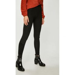 Desigual - Legginsy. Legginsy damskie marki Desigual. W wyprzedaży za 99.90 zł.