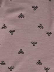Body wełniany z długim rękawem dla niemowląt Hummel Mini. Fioletowe body niemowlęce Hummel, bez wzorów, z materiału, bez ramiączek. Za 132.00 zł.