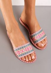 Różowe Płaskie Klapki z Ozdobnym Paskiem z Wzorem Boho Omorea. Czerwone klapki damskie Renee, bez wzorów, boho, bez obcasa, na płaskiej podeszwie. Za 69.99 zł.
