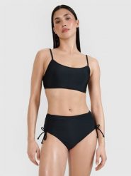 4F Dół od bikini damski - czarny S. Czarne bikini damskie 4f, na lato, s, bez wzorów. W wyprzedaży za 49.99 zł.