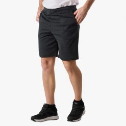Spodnie treningowe Męskie Swedemount Training Logo Shorts II. Szare spodnie sportowe męskie SWEDEMOUNT, m, bez wzorów, z materiału, do biegania. Za 179.99 zł.