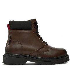 Trapery Tommy Jeans. Brązowe śniegowce i trapery męskie Tommy Jeans, z jeansu, bez zapięcia. Za 629.99 zł.